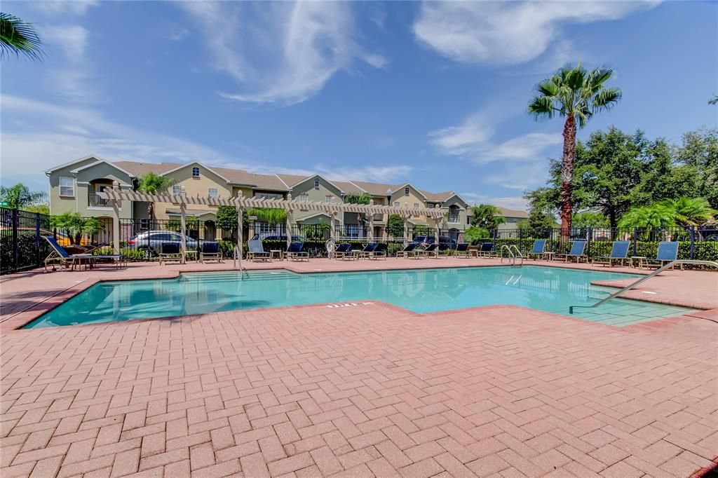 For Rent: $3,400 (3 beds, 2 baths, 2327 Square Feet)