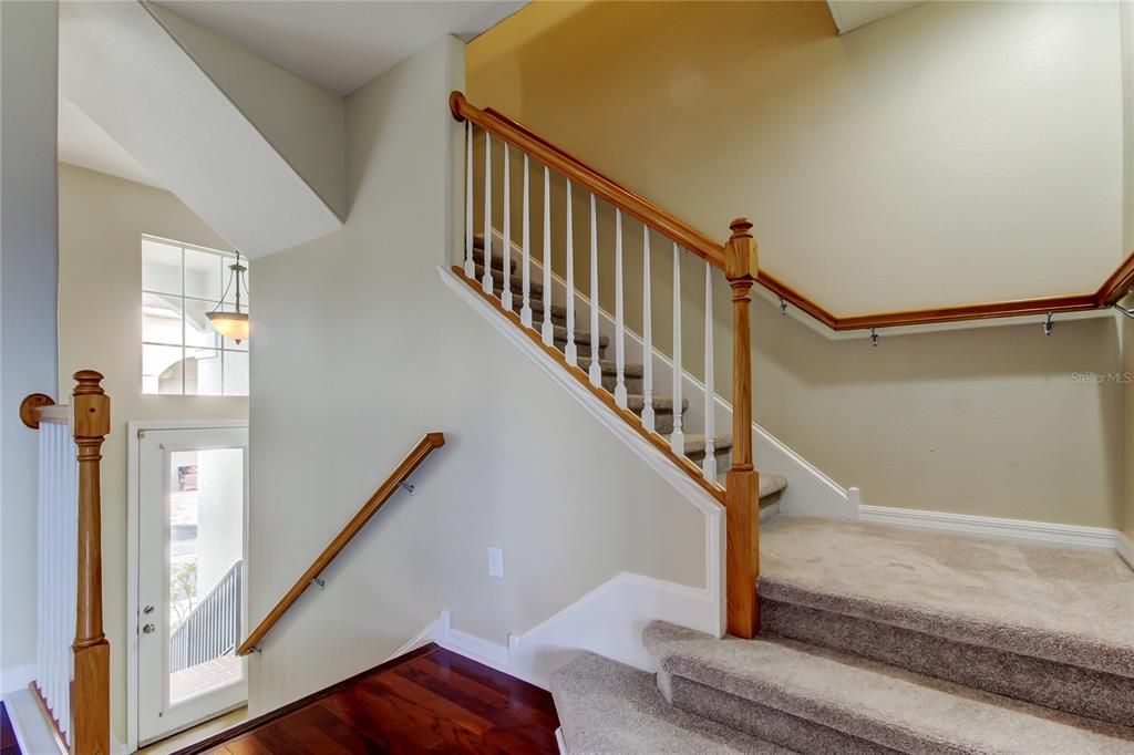 For Rent: $3,400 (3 beds, 2 baths, 2327 Square Feet)