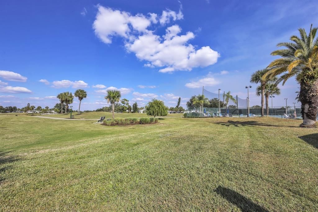 For Sale: $175,000 (2 beds, 2 baths, 1248 Square Feet)