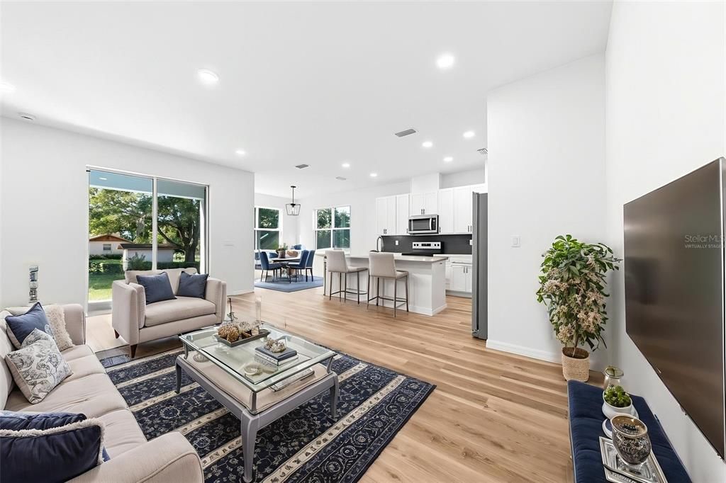 待售: $380,000 (3 贝兹, 2 浴室, 1451 平方英尺)