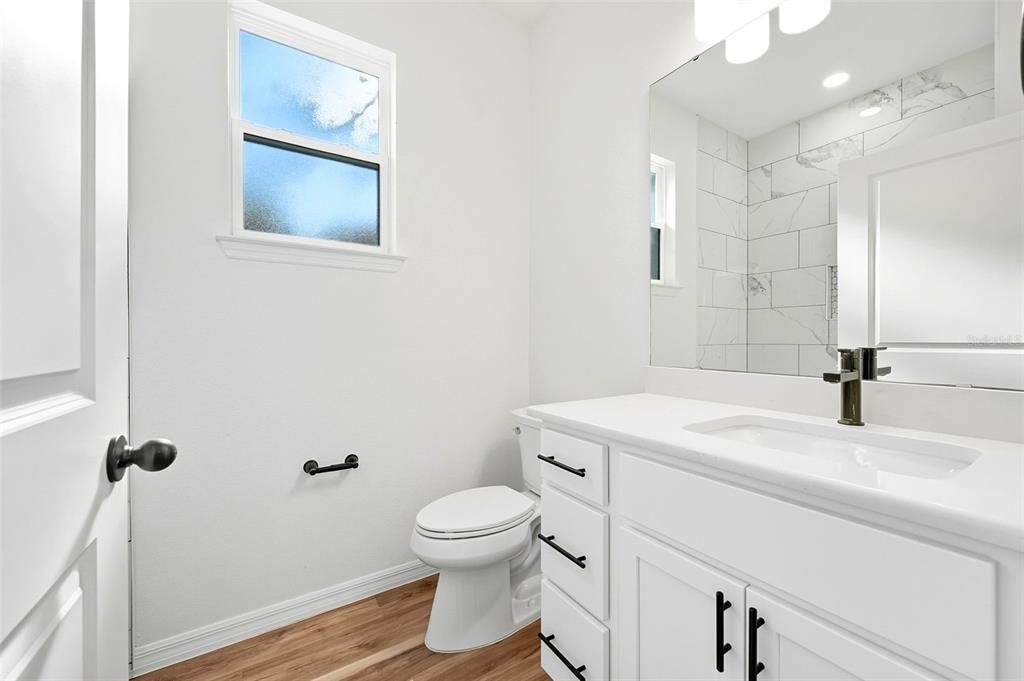 待售: $380,000 (3 贝兹, 2 浴室, 1451 平方英尺)