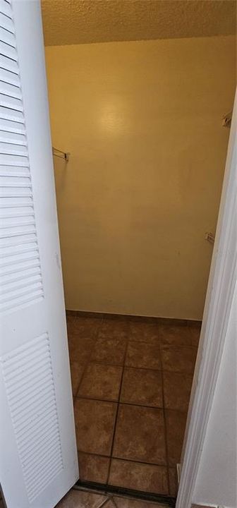 出租: $1,780 (3 贝兹, 2 浴室, 995 平方英尺)