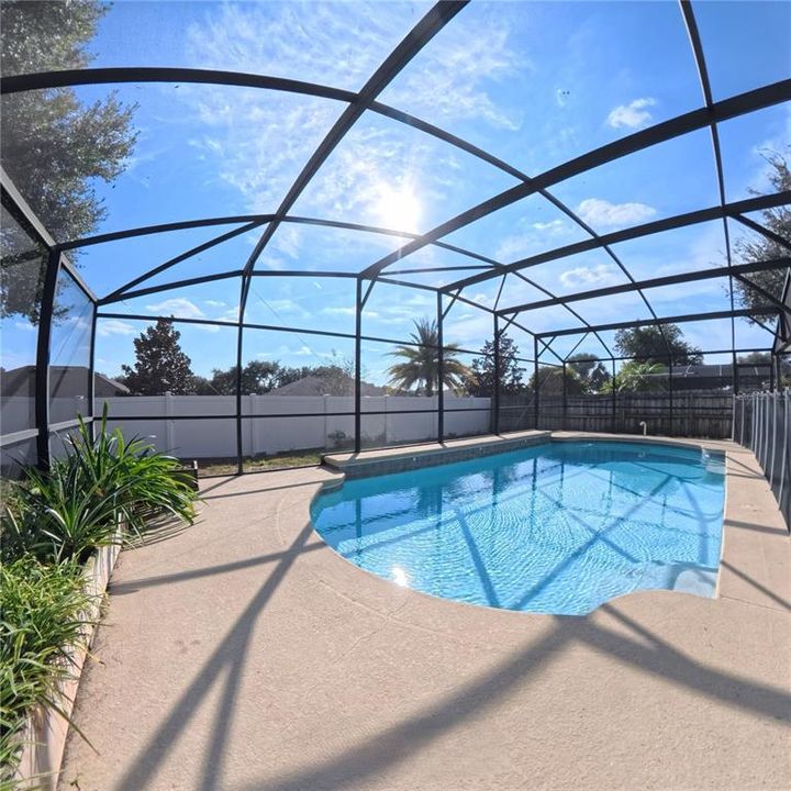 For Sale: $599,999 (4 beds, 3 baths, 2957 Square Feet)