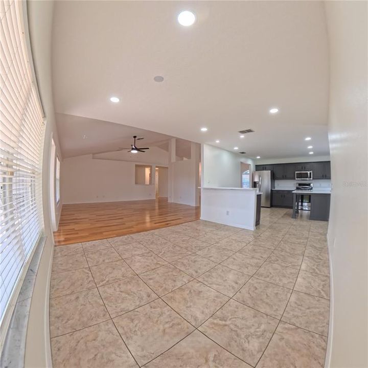 For Sale: $599,999 (4 beds, 3 baths, 2957 Square Feet)