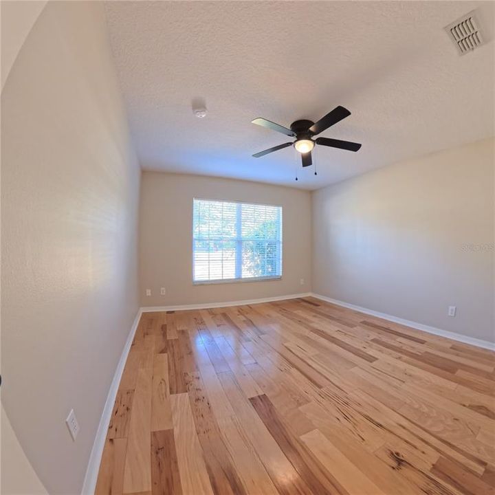 For Sale: $599,999 (4 beds, 3 baths, 2957 Square Feet)