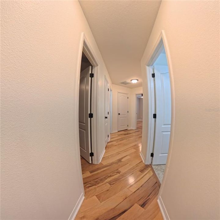 For Sale: $599,999 (4 beds, 3 baths, 2957 Square Feet)