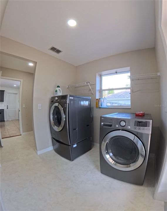 For Sale: $599,999 (4 beds, 3 baths, 2957 Square Feet)