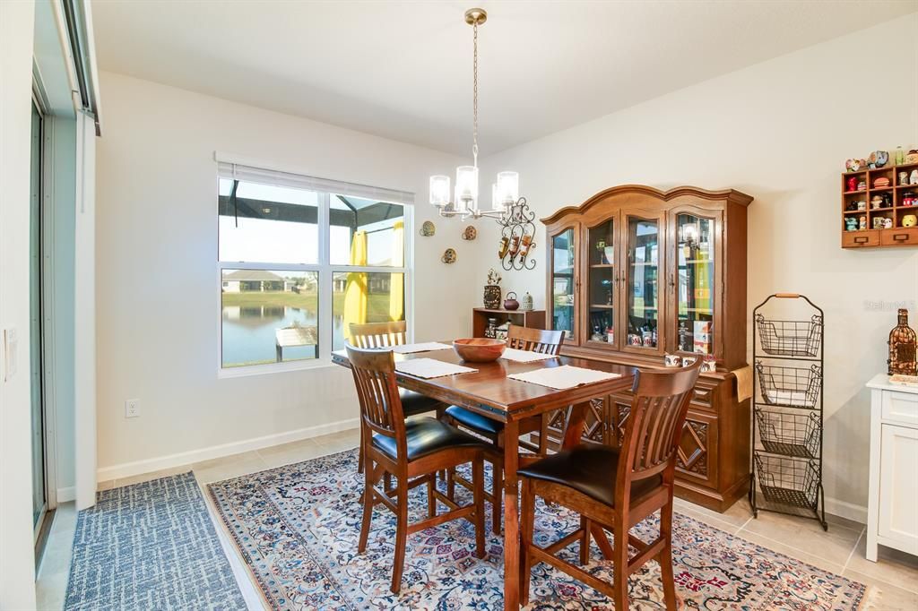 待售: $515,000 (4 贝兹, 3 浴室, 2351 平方英尺)