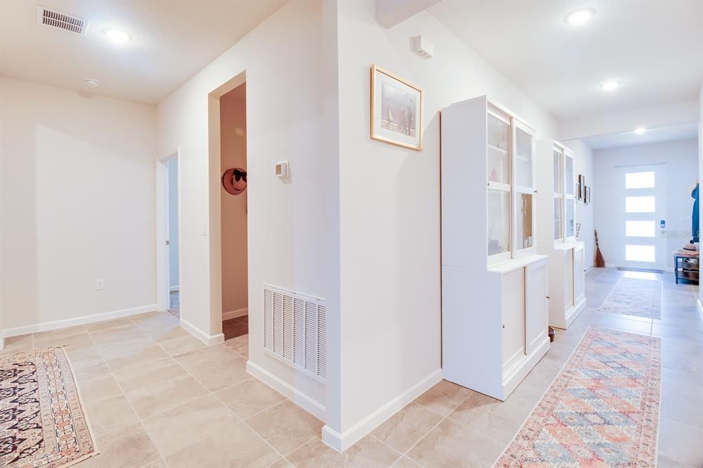 待售: $515,000 (4 贝兹, 3 浴室, 2351 平方英尺)