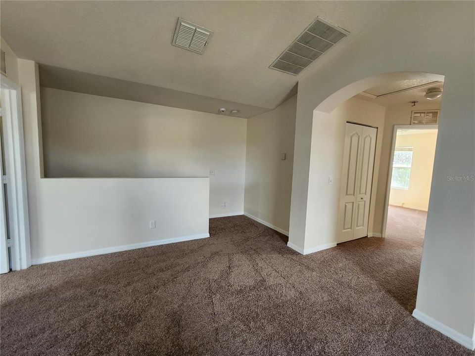 For Rent: $3,000 (4 beds, 2 baths, 2165 Square Feet)