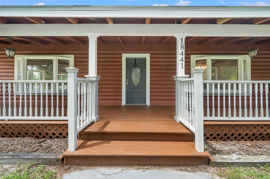 На продажу: $698,900 (3 спален, 2 ванн, 2404 Квадратных фут)