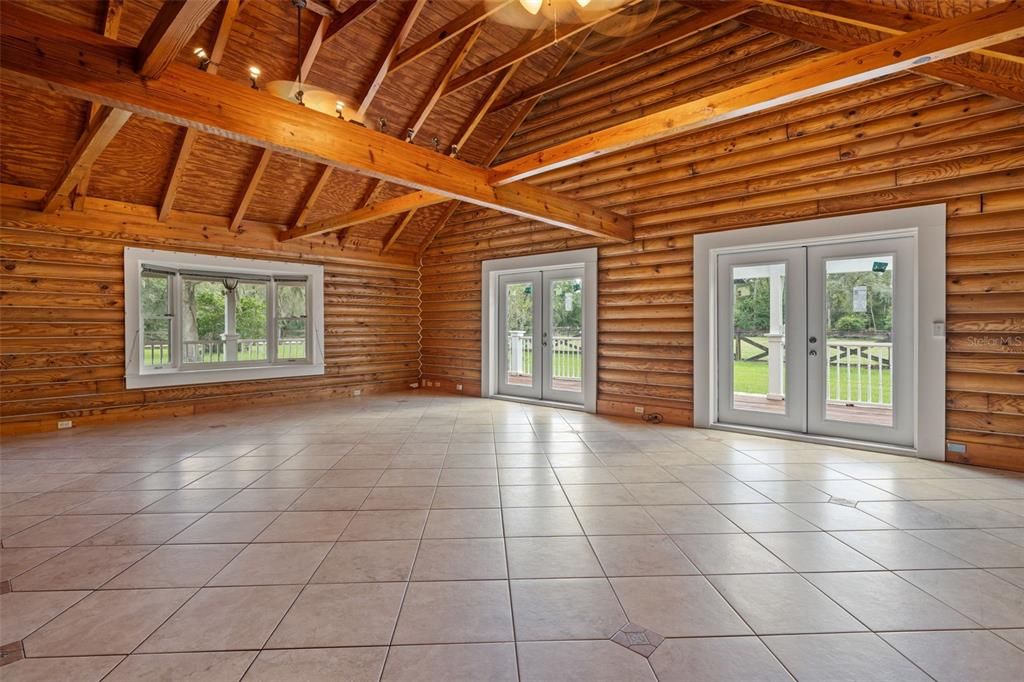 На продажу: $698,900 (3 спален, 2 ванн, 2404 Квадратных фут)