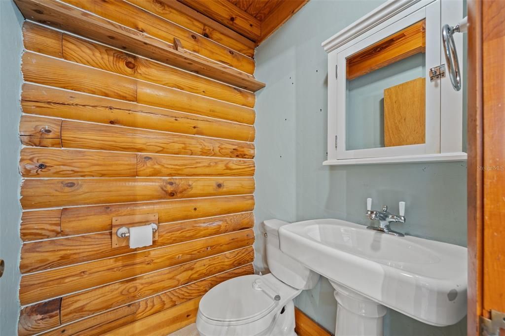 На продажу: $698,900 (3 спален, 2 ванн, 2404 Квадратных фут)