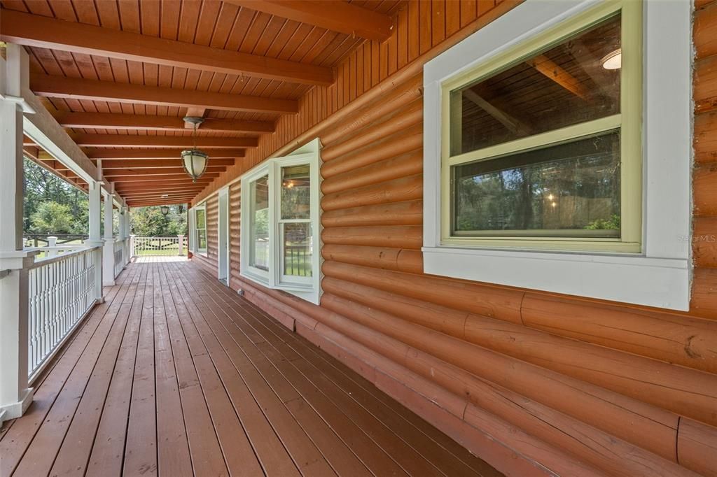 На продажу: $698,900 (3 спален, 2 ванн, 2404 Квадратных фут)