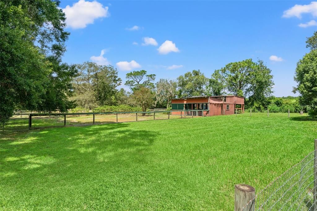 На продажу: $698,900 (3 спален, 2 ванн, 2404 Квадратных фут)