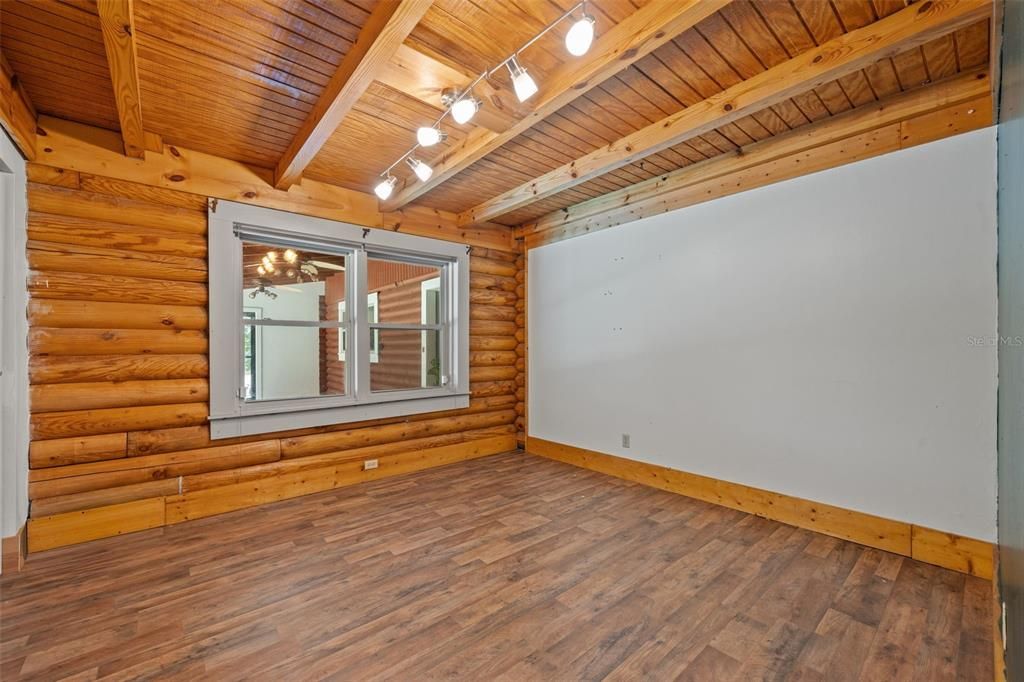 На продажу: $698,900 (3 спален, 2 ванн, 2404 Квадратных фут)