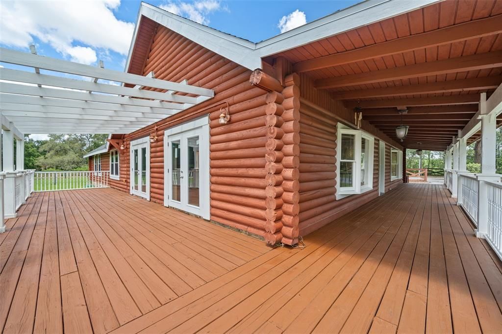 На продажу: $698,900 (3 спален, 2 ванн, 2404 Квадратных фут)