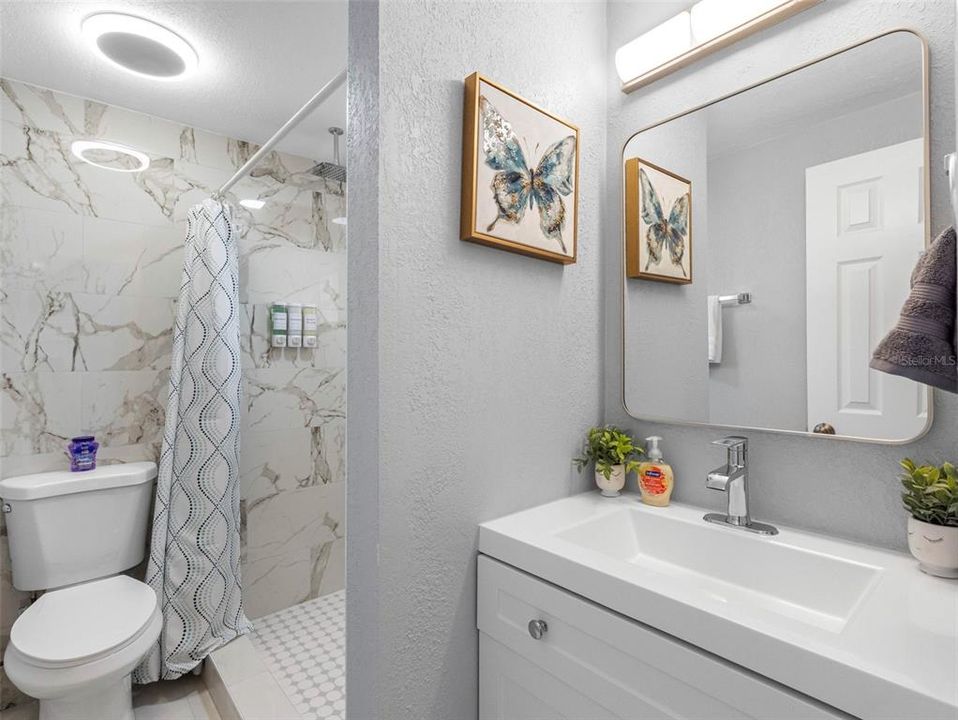 For Sale: $349,900 (3 beds, 2 baths, 1362 Square Feet)