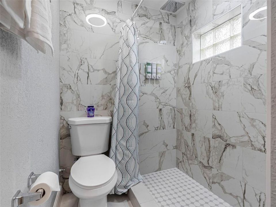 For Sale: $349,900 (3 beds, 2 baths, 1362 Square Feet)