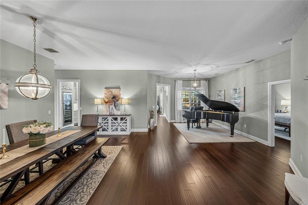 待售: $1,200,000 (3 贝兹, 4 浴室, 3813 平方英尺)