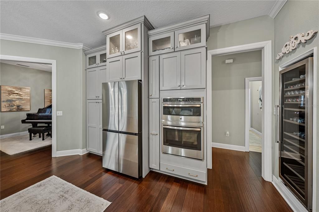 待售: $1,200,000 (3 贝兹, 4 浴室, 3813 平方英尺)