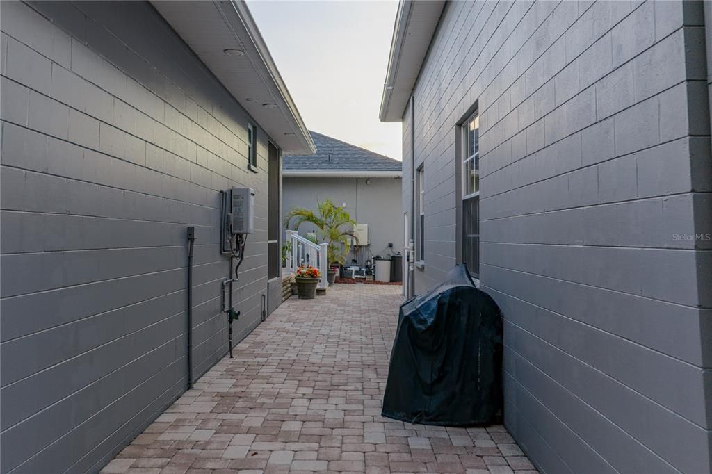 待售: $1,200,000 (3 贝兹, 4 浴室, 3813 平方英尺)