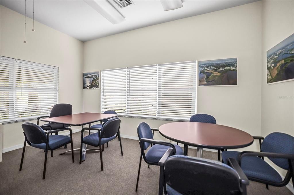 待售: $329,000 (3 贝兹, 2 浴室, 1670 平方英尺)