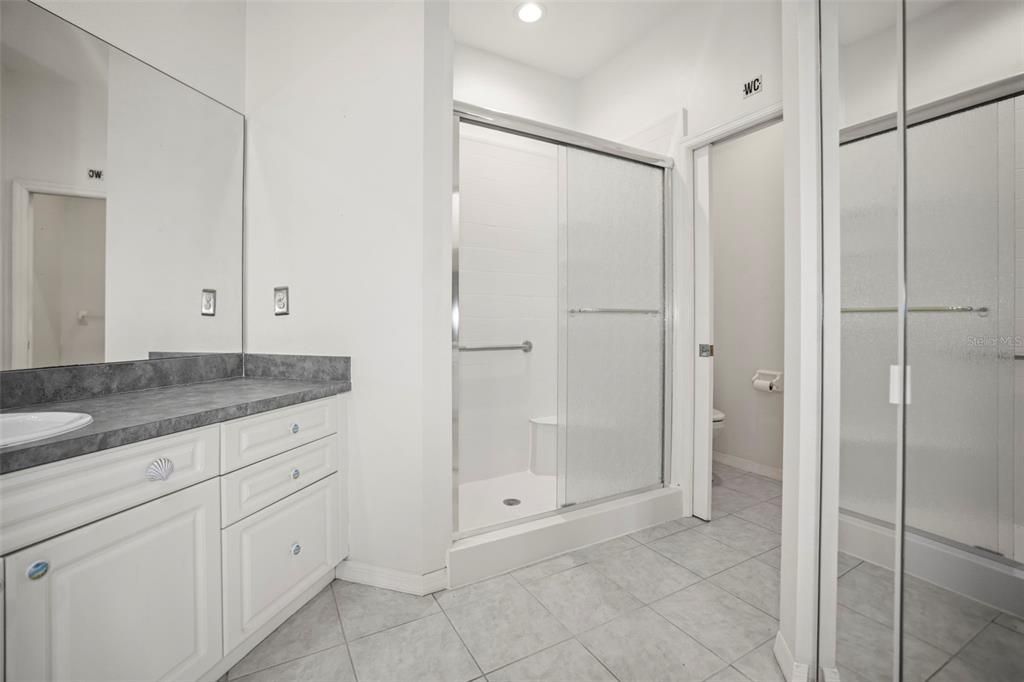 待售: $329,000 (3 贝兹, 2 浴室, 1670 平方英尺)