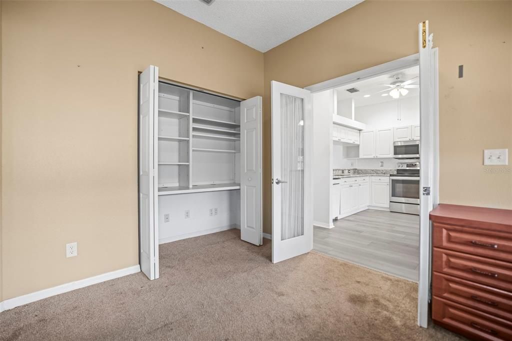 待售: $329,000 (3 贝兹, 2 浴室, 1670 平方英尺)