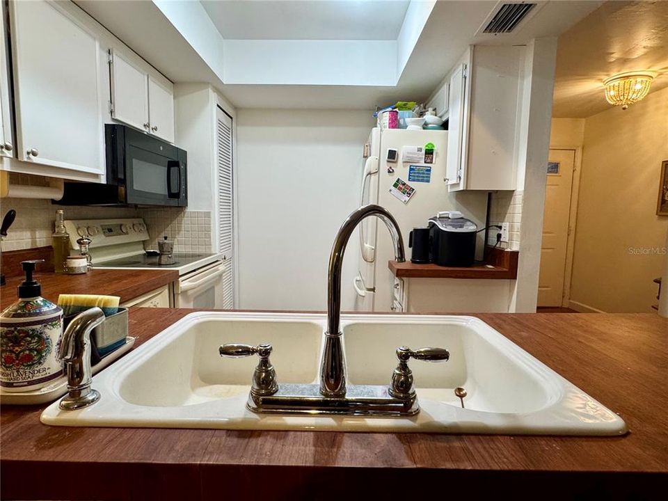 出租: $1,975 (2 贝兹, 2 浴室, 1236 平方英尺)