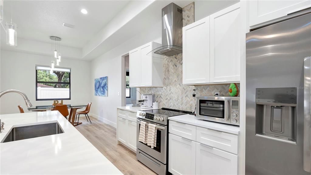 For Rent: $2,900 (3 beds, 2 baths, 1515 Square Feet)