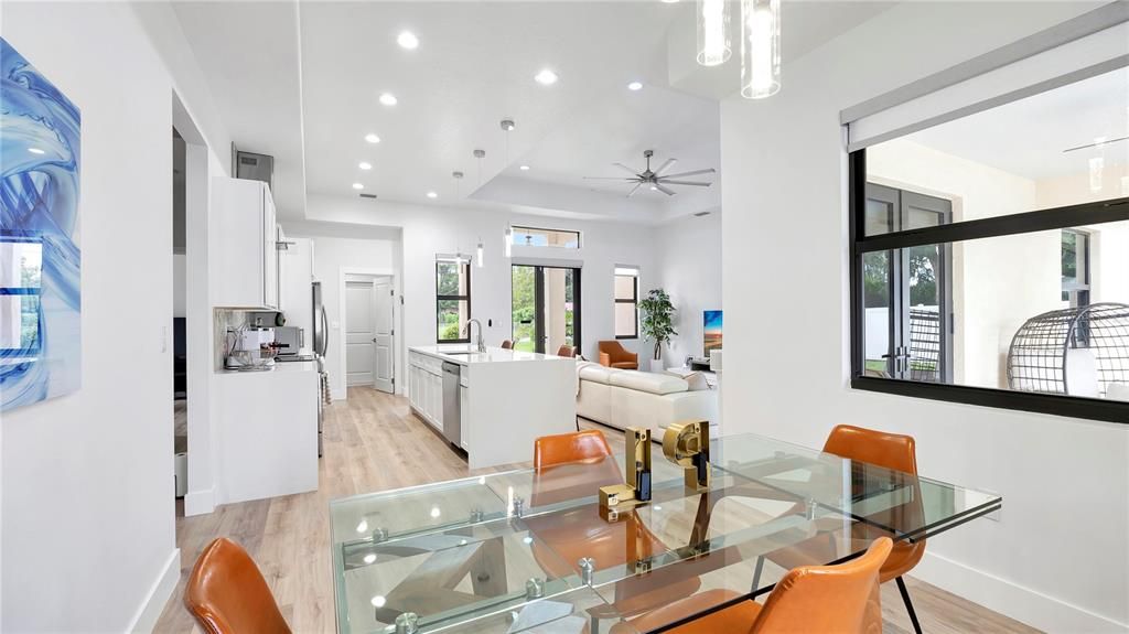 For Rent: $2,900 (3 beds, 2 baths, 1515 Square Feet)