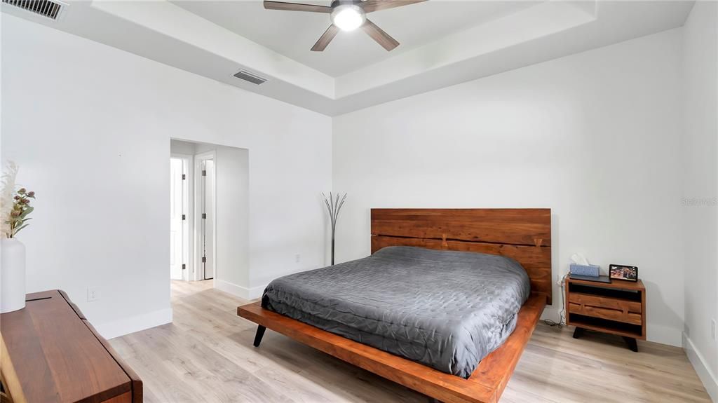 For Rent: $2,900 (3 beds, 2 baths, 1515 Square Feet)