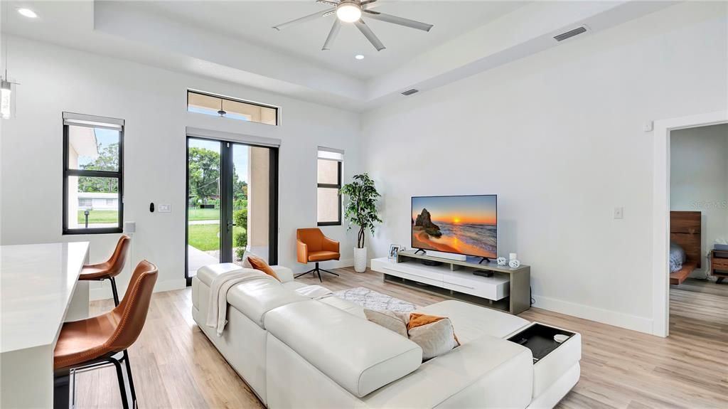 For Rent: $2,900 (3 beds, 2 baths, 1515 Square Feet)