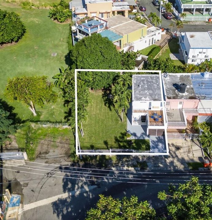 На продажу: $909,000 (3 спален, 1 ванн, 1090 Квадратных фут)