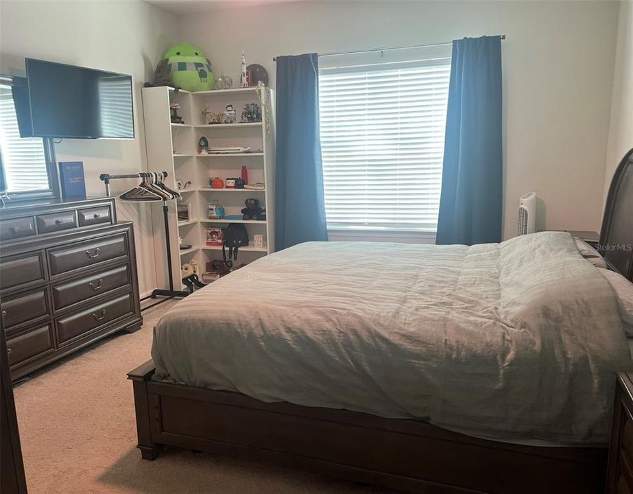 For Sale: $415,000 (4 beds, 2 baths, 1996 Square Feet)