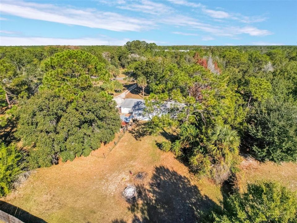 For Sale: $299,900 (3 beds, 2 baths, 1456 Square Feet)