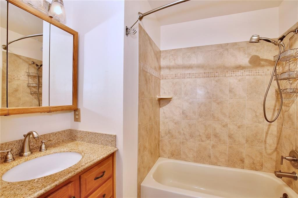 For Sale: $260,000 (3 beds, 2 baths, 1358 Square Feet)