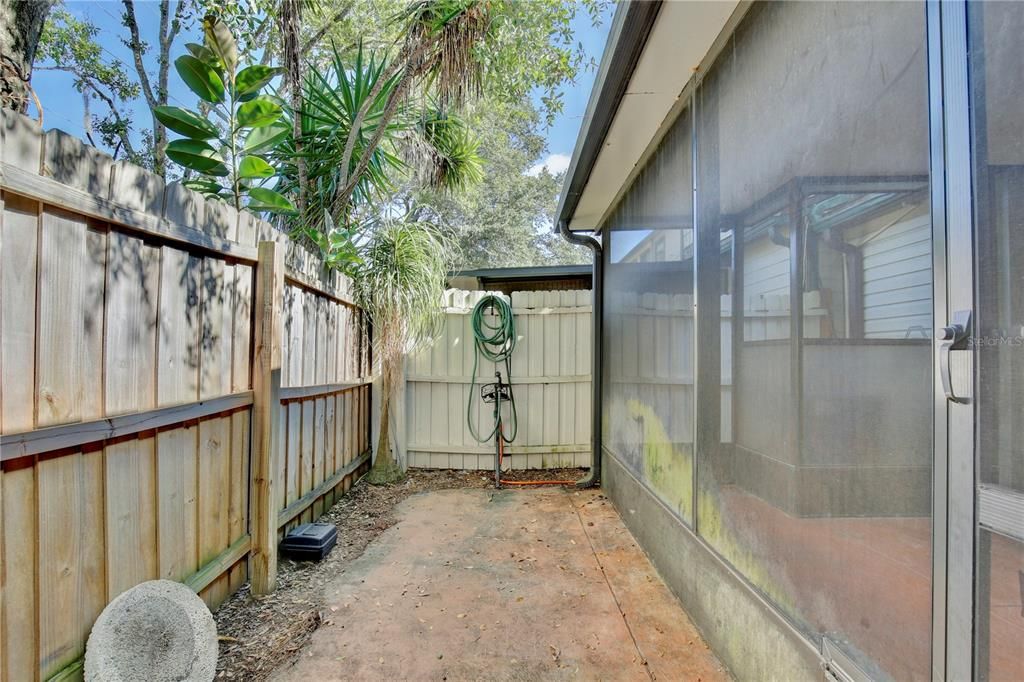 For Sale: $260,000 (3 beds, 2 baths, 1358 Square Feet)