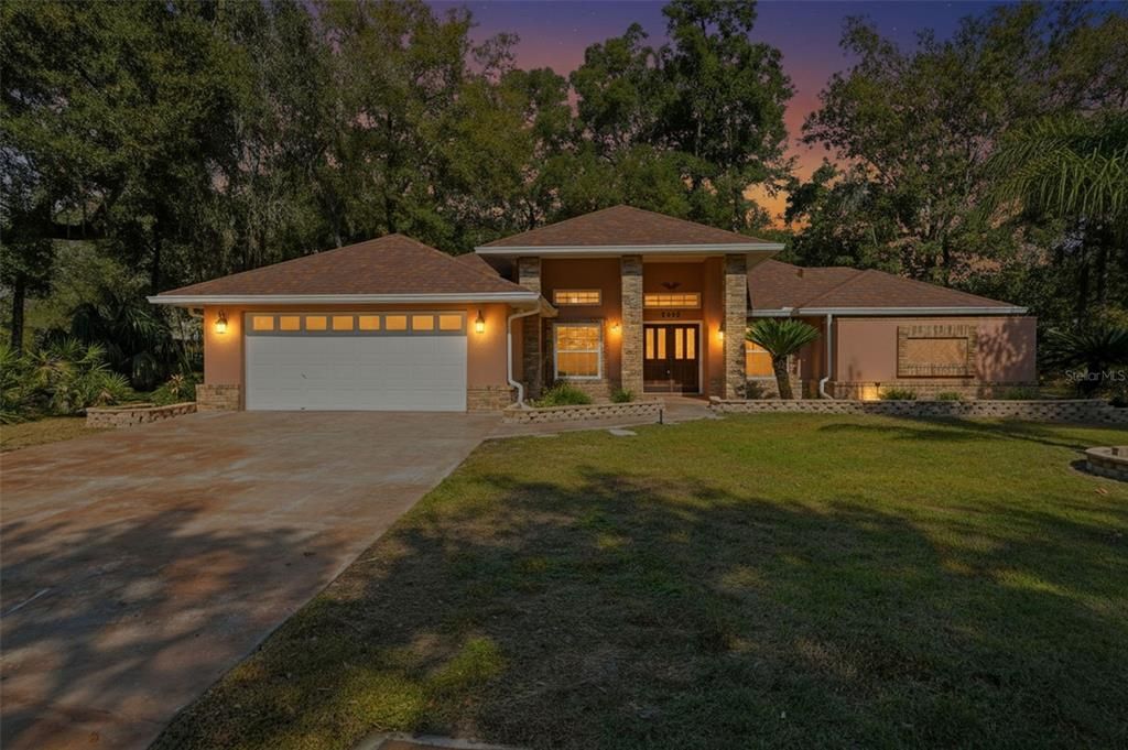 En Venta: $379,900 (3 camas, 2 baños, 1918 Pies cuadrados)