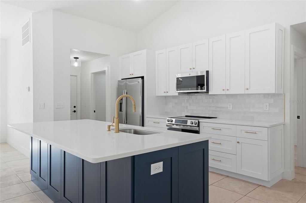 En Venta: $379,900 (3 camas, 2 baños, 1918 Pies cuadrados)