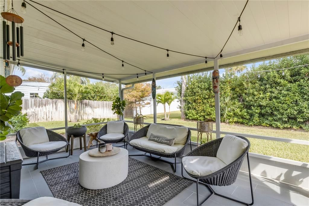 En Venta: $650,000 (3 camas, 3 baños, 1340 Pies cuadrados)