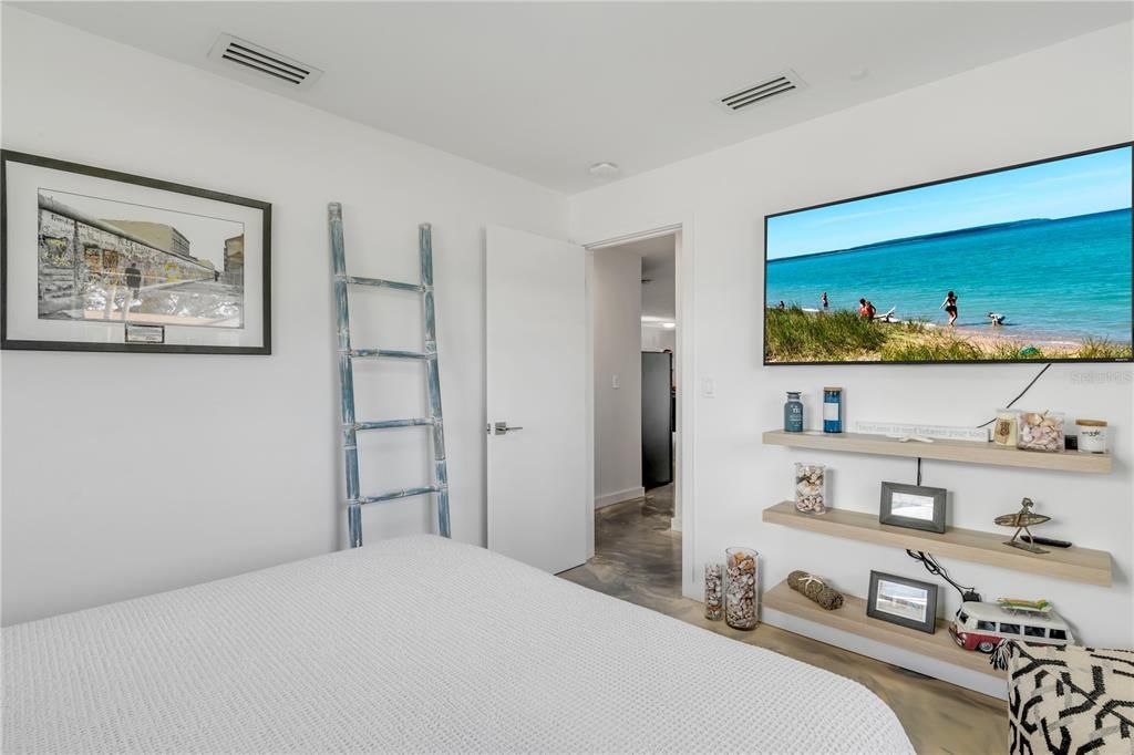 En Venta: $650,000 (3 camas, 3 baños, 1340 Pies cuadrados)