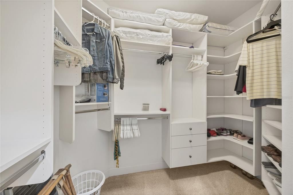 En Venta: $459,000 (3 camas, 2 baños, 2041 Pies cuadrados)