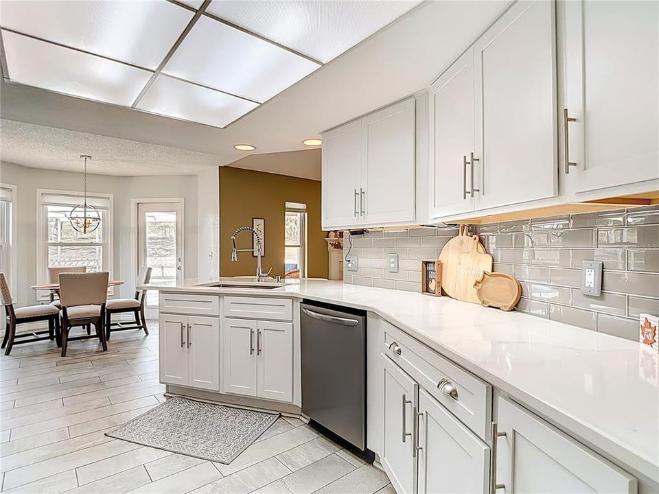 En Venta: $330,000 (2 camas, 2 baños, 1542 Pies cuadrados)