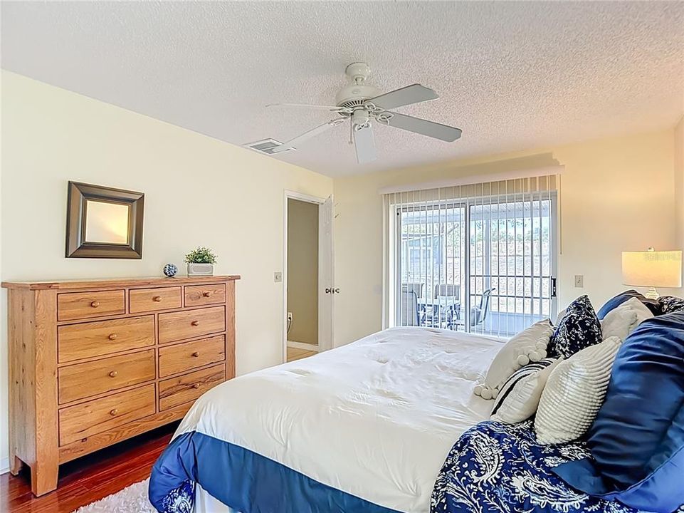 En Venta: $330,000 (2 camas, 2 baños, 1542 Pies cuadrados)