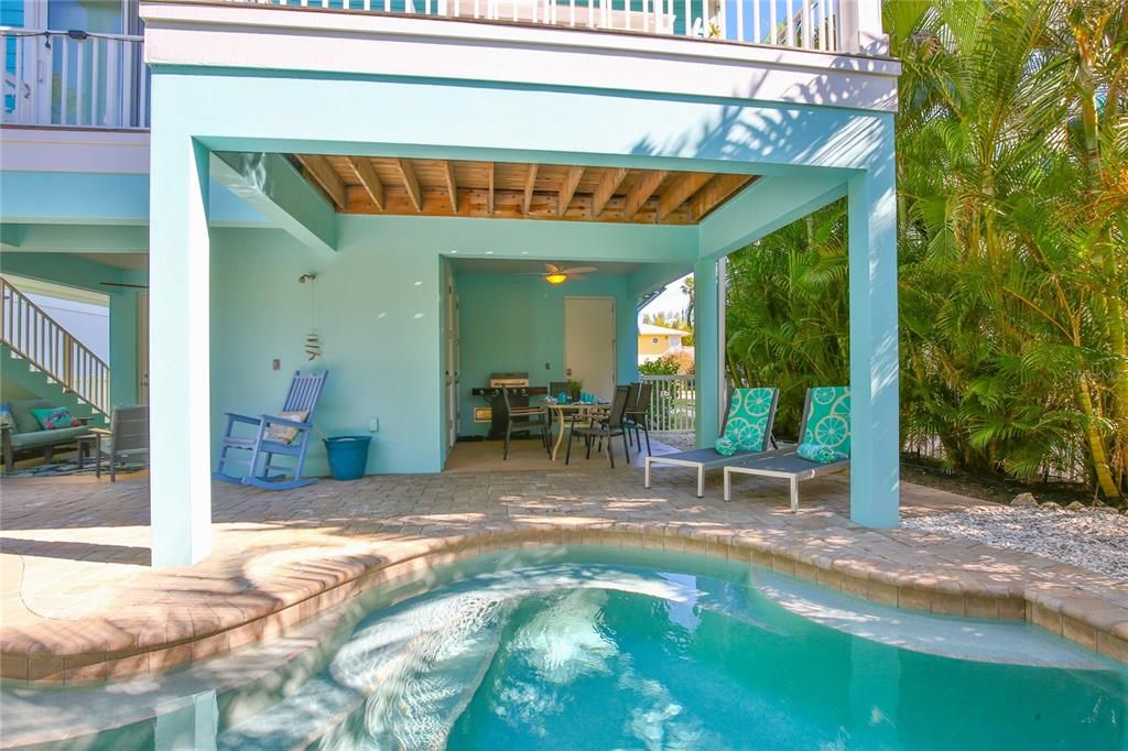 En Venta: $1,085,000 (3 camas, 2 baños, 1338 Pies cuadrados)