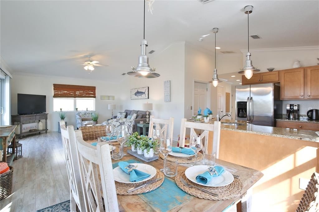 En Venta: $1,085,000 (3 camas, 2 baños, 1338 Pies cuadrados)