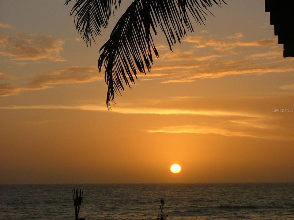 En Venta: $1,085,000 (3 camas, 2 baños, 1338 Pies cuadrados)