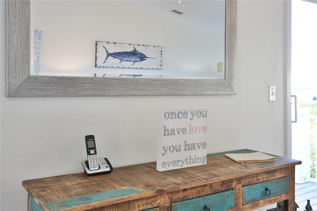 En Venta: $1,085,000 (3 camas, 2 baños, 1338 Pies cuadrados)